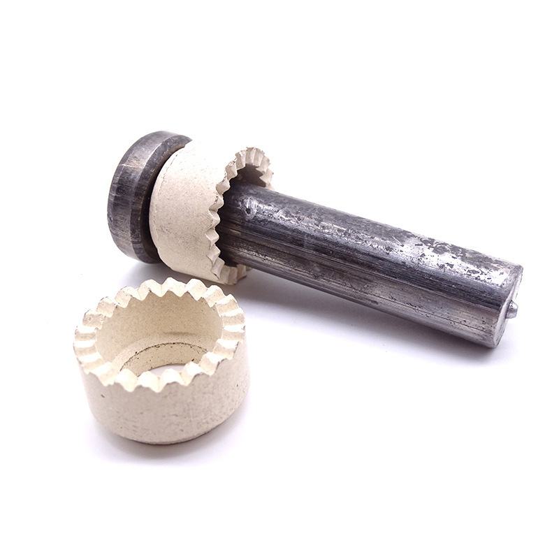 Stdaí Studs Suiteála Éasca